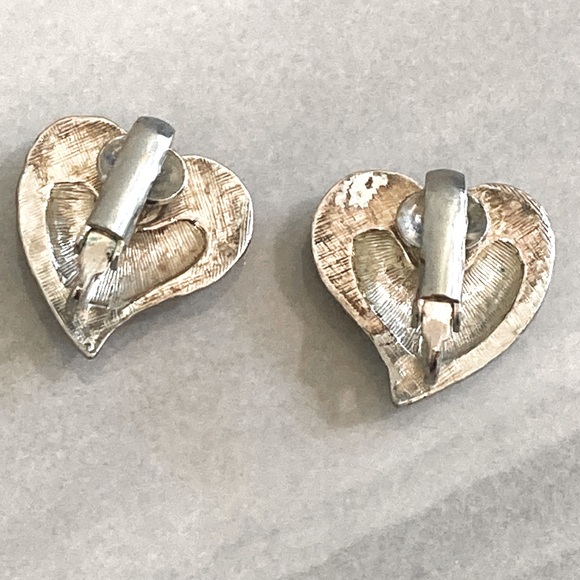 Vintage Heart Clip-on Silver Tone Earrings Say I Love You - Picture 3 of 5